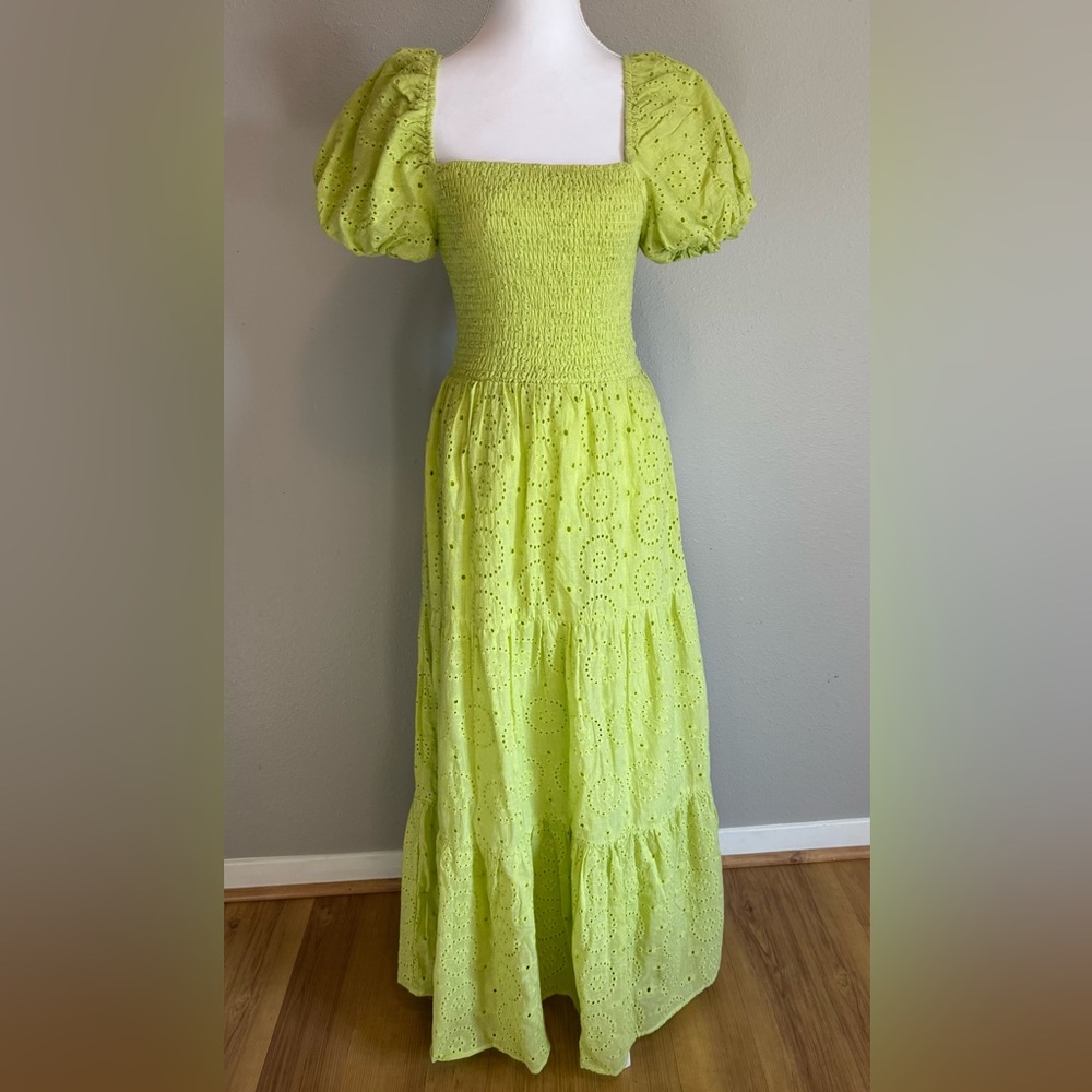 NWT Fashion Nova Lime Green Eyelet Maxi Dress Smocked Puff Sleeve Cotton Size XS